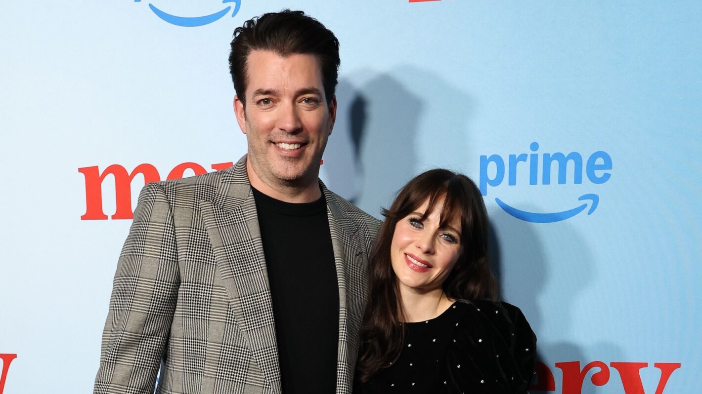Zooey Deschanel Reveals Fiancé Jonathan Scott is Restoring Her Childhood Home