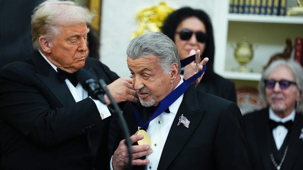 Kurt Russell Surprises Kennedy Center Honors Viewers With Appearance for Sly Stallone