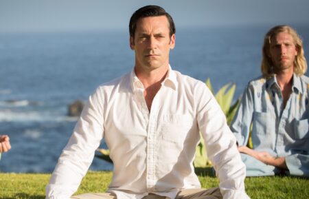 MAD MEN, Jon Hamm (center), 'Person To Person', (Season 7, ep. 714, aired May 17, 2015). photo: Justina Mintz / ©AMC / Courtesy: Everett Collection