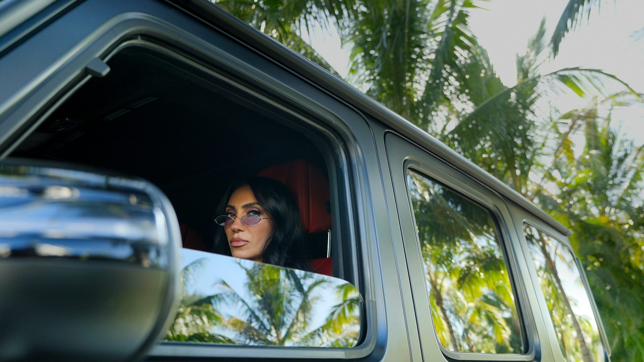 Ro-mina Ustayev in Netflix's 'Member's Only: Palm Beach'