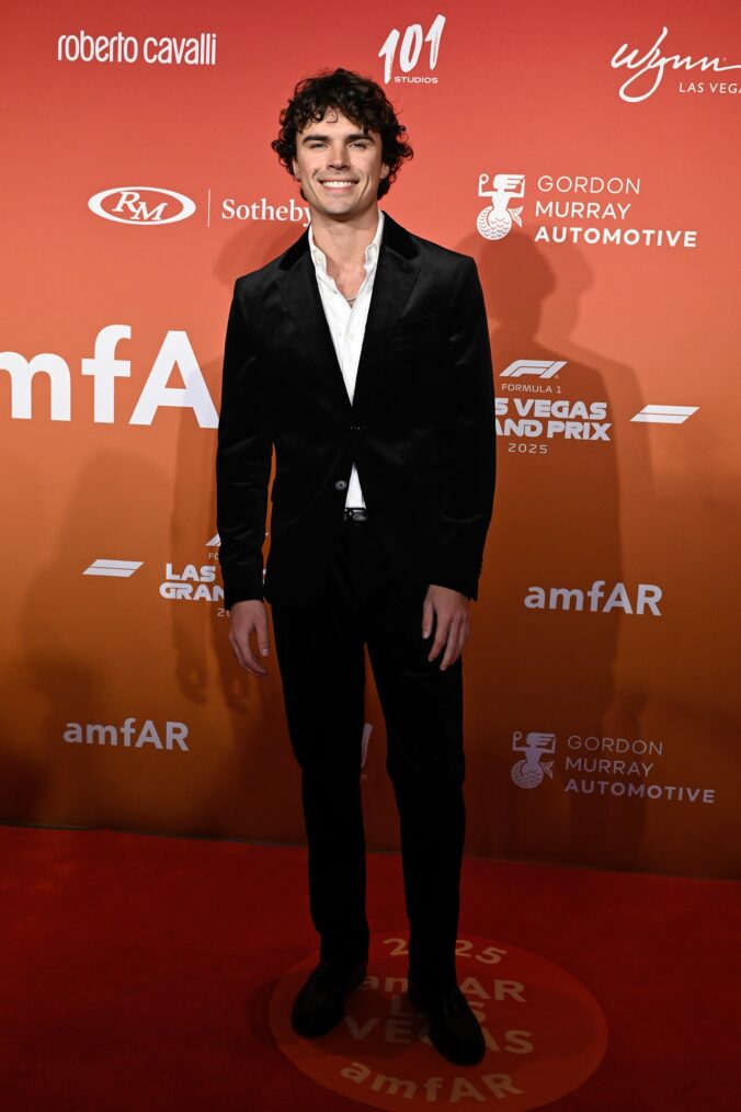 Nic Vansteenberghe attends amfAR Las Vegas 2025 at Wynn Las Vegas on November 21, 2025 in Las Vegas, Nevada.