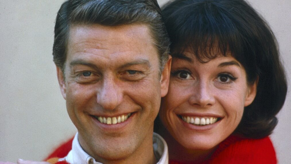 Dick Van Dyke Reveals How He ‘Pissed’ Off Costar Mary Tyler Moore