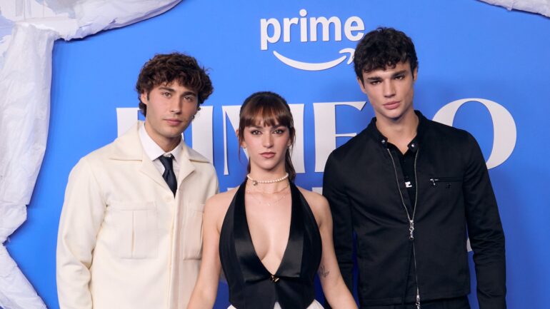 Diego Vidales, Alicia Falcó, and Fernando Lindez at the 'Tell Me Softly' premiere