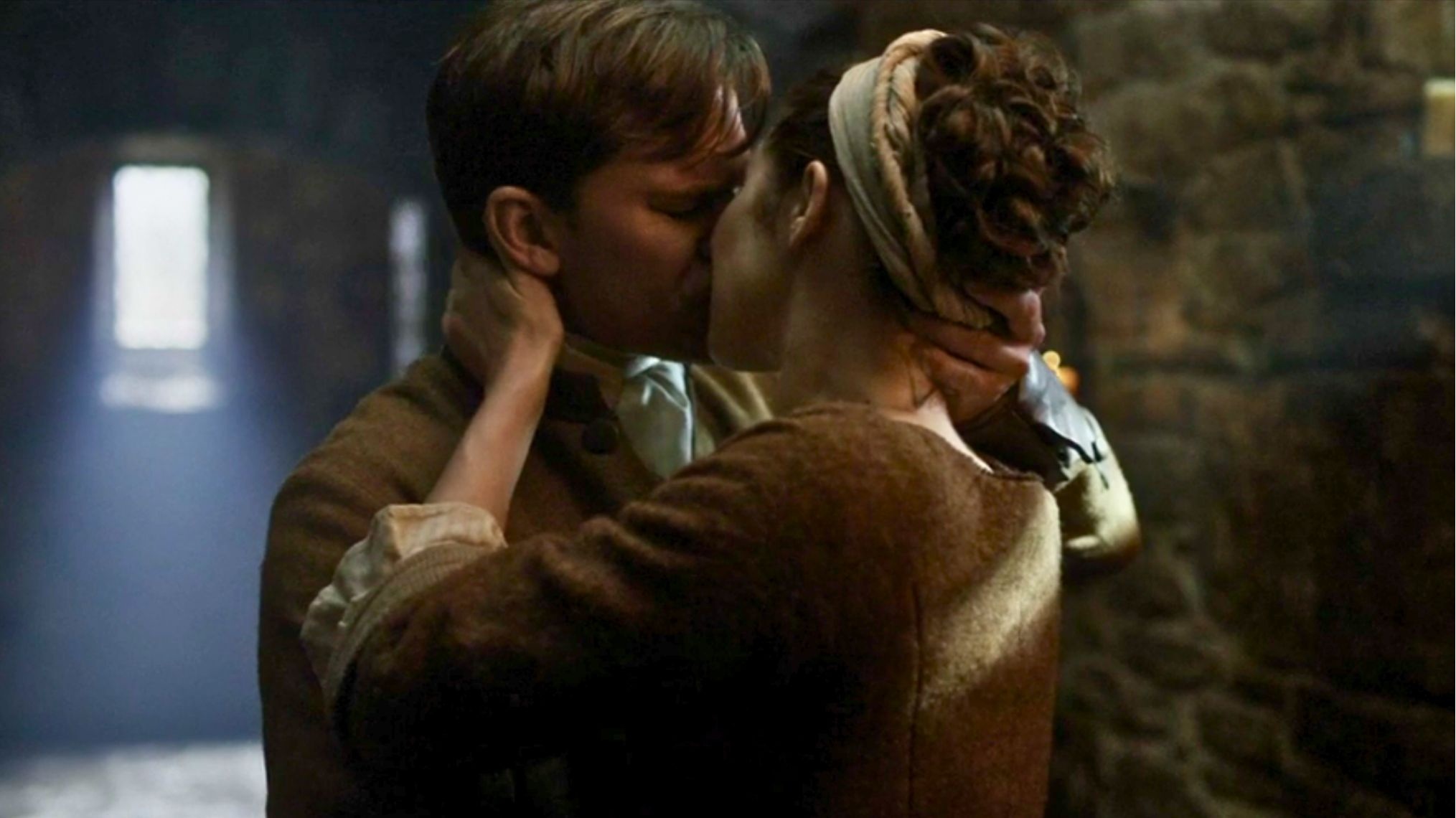 Jeremy Irvine and Hermione Corfield in 'Outlander: Blood of My Blood' Season 1