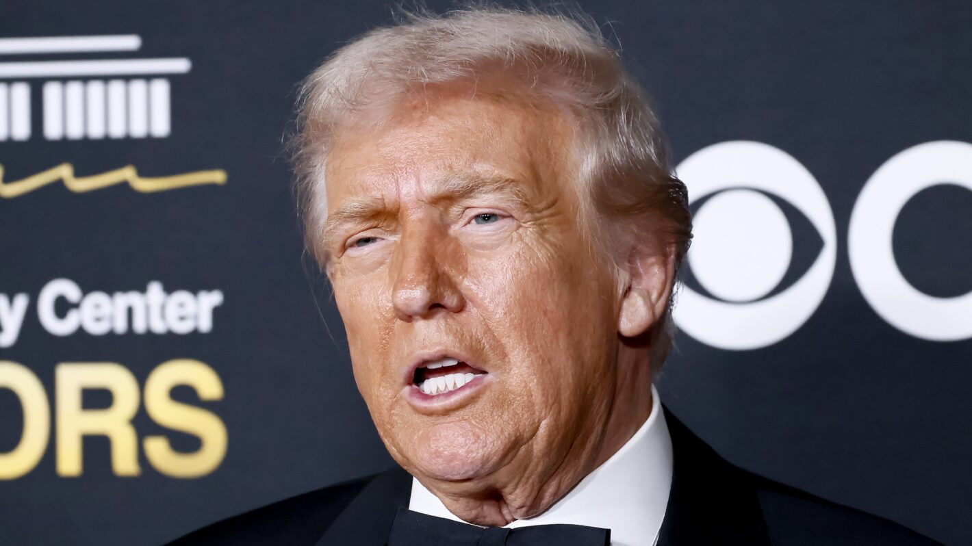 Trump's Kennedy Center Honors Ratings Plummet to Record Low