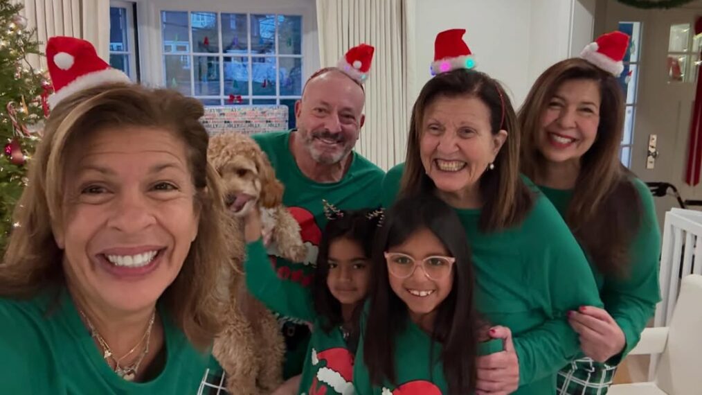 Hoda Kotb &amp; Joel Schiffman Reunite to Celebrate Christmas With Their Daughters