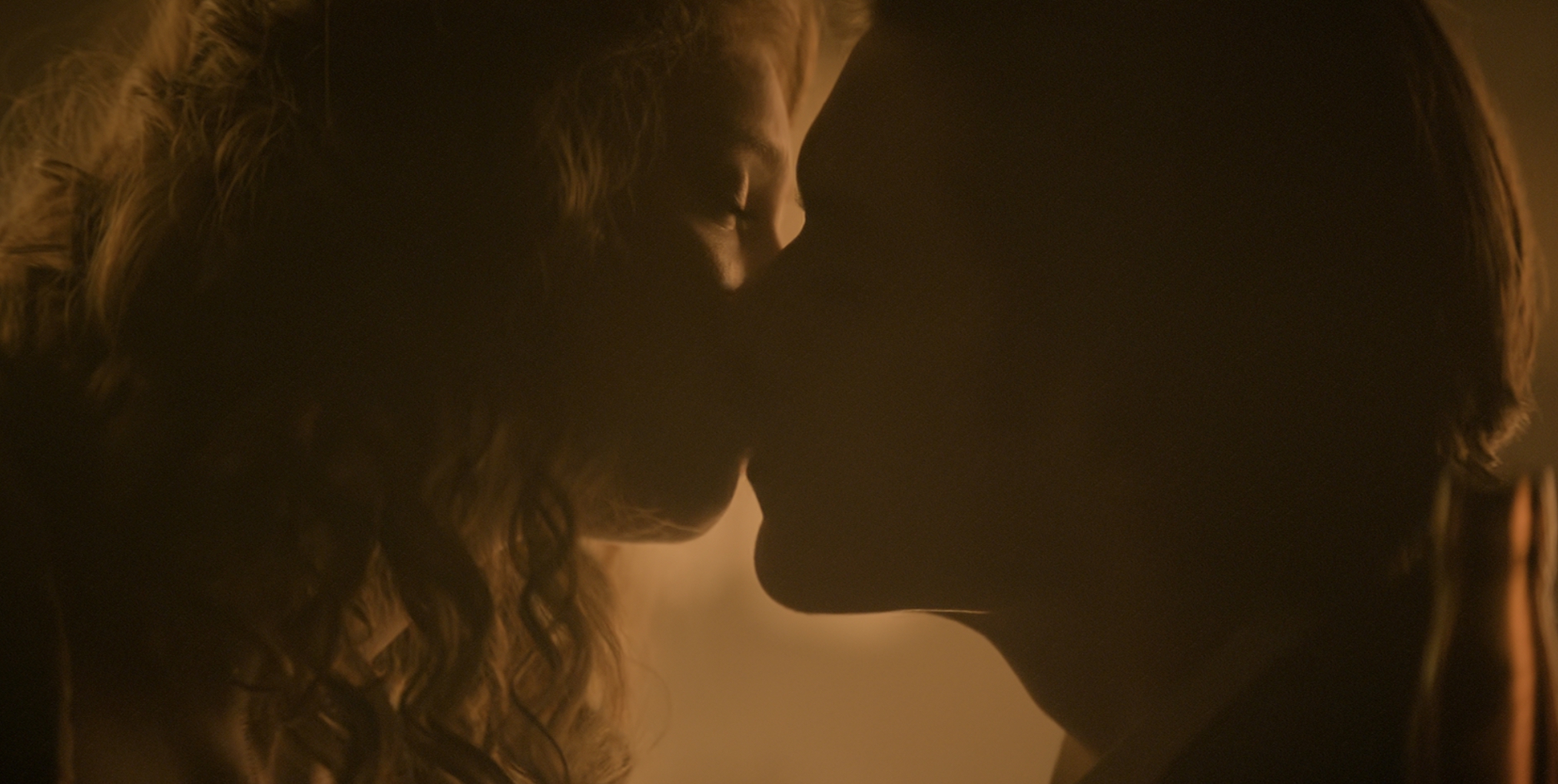 Ellen and Edward kiss in 'House of Guinness' Season 1 Episode 5