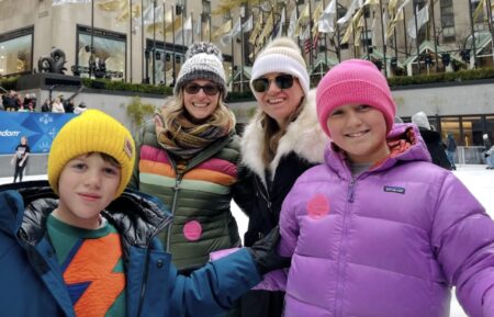 Kelly Clarkson and family