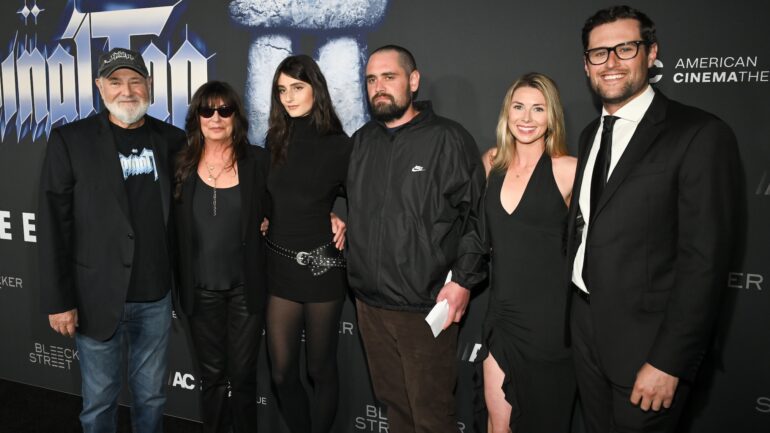 Rob Reiner, Michele Singer, Romy Reiner, Nick Reiner, Maria Gilfillan and Jake Reiner