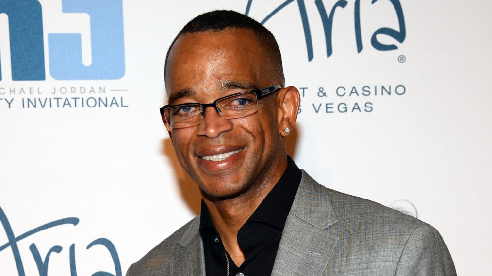 ESPN sportscaster Stuart Scott arrives at the 13th annual Michael Jordan Celebrity Invitational gala at the ARIA Resort & Casino at CityCenter on April 4, 2014 in Las Vegas, Nevada.