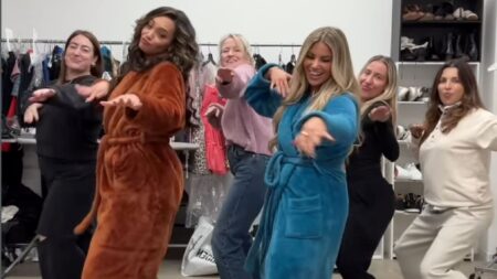 'The Price Is Right' Models Alexis Gaube & Amber Lancaster Dance In