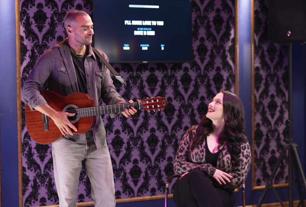 SHIFTING GEARS - “Uncle Sam” - Matt is thrilled to show off his military-hero son Sam, but a shift in Sam’s career could finally give Riley a chance to be the golden child. Meanwhile, Andy’s singing hits all the wrong notes for Riley. Jesse Williams and Luke Macfarlane guest star. WEDNESDAY, JAN. 28 (8:00-8:30 p.m. EST) on ABC. (Disney/Raymond Liu)