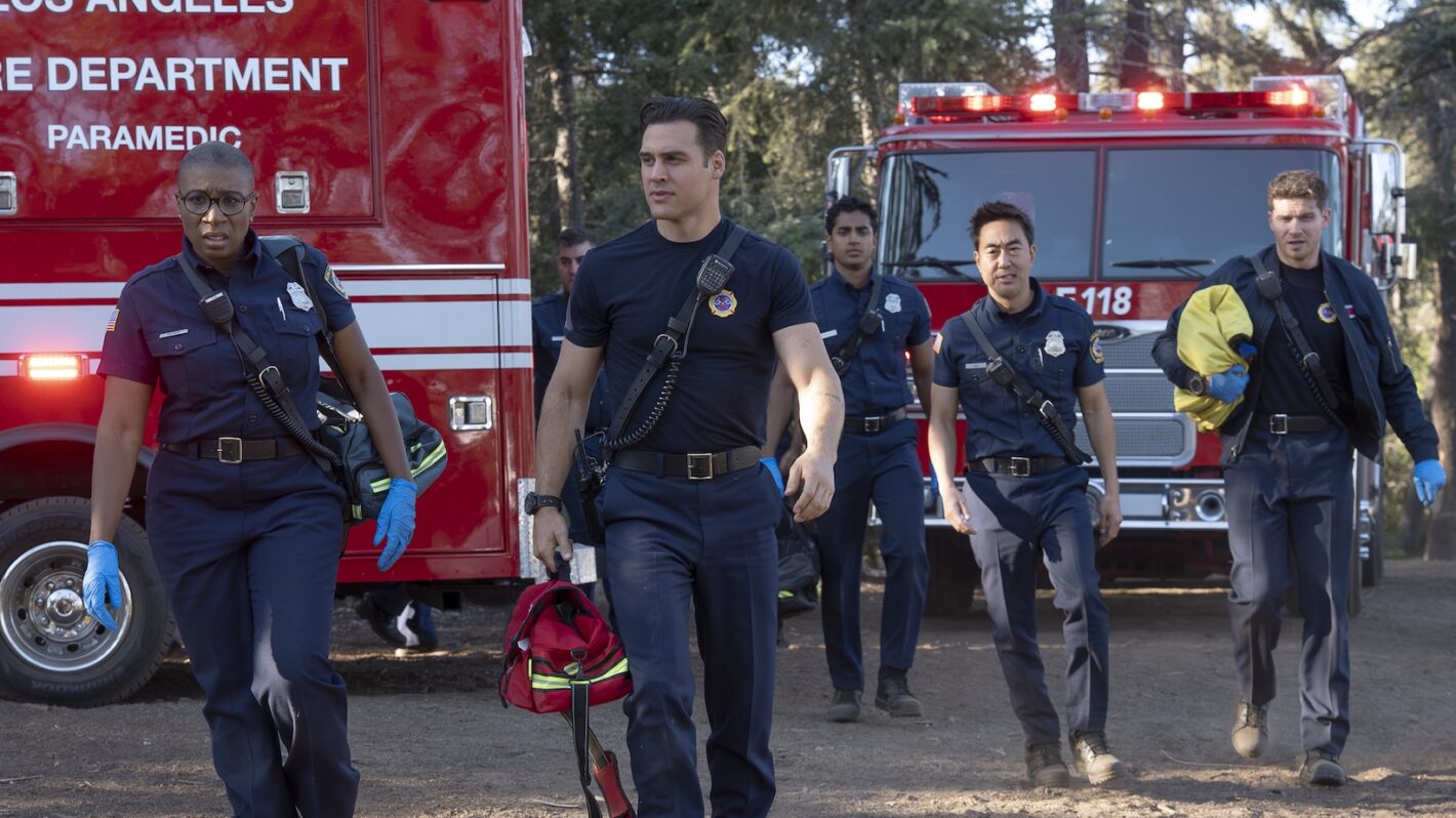'9-1-1' Midseason Premiere: Chimney Kicks [Spoiler] out of the 118