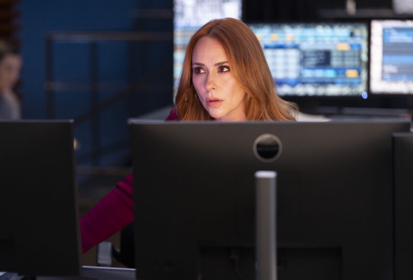 Jennifer Love Hewitt as Maddie — '9-1-1' Season 9 Episode 8 