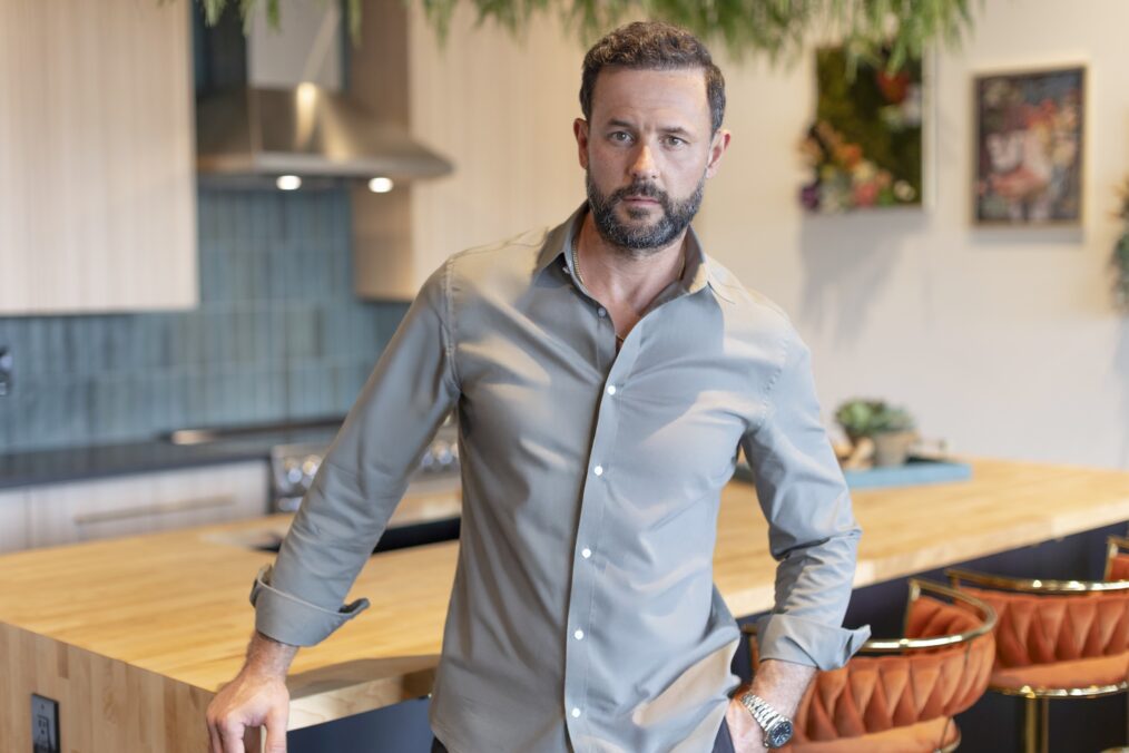 Charlie Kawas, HGTV's 'Botched Homes,' premieres 2026.