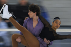 Oliver 'Olly' Atkins as Freddie O'Connell and Millie Davis as Riley Monroe in Finding Her Edge