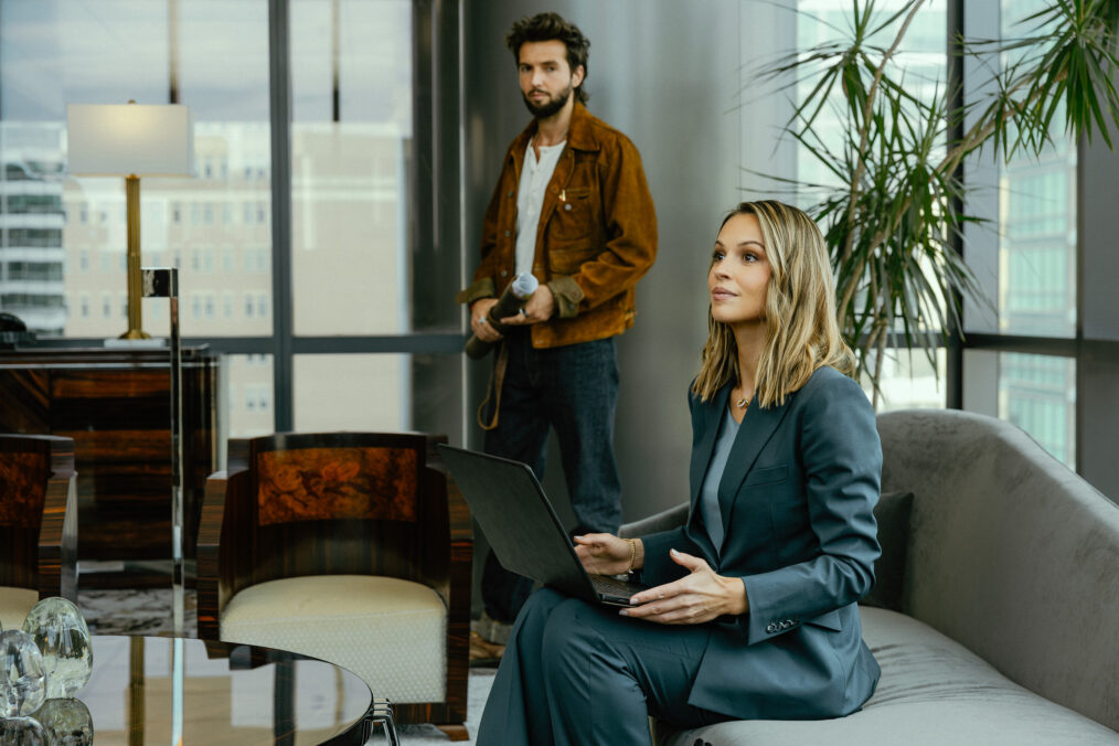 Guy Burnet as Charlie and Kayla Wallace as Rebecca in Landman episode 8, season 2, streaming on Paramount+. Photo Credit: Emerson Miller/Paramount+