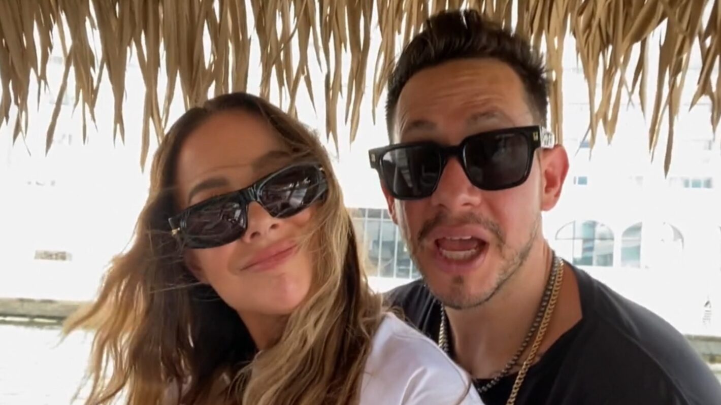 Josh Weinstein and Jen Potthast of 90 Day Fiance