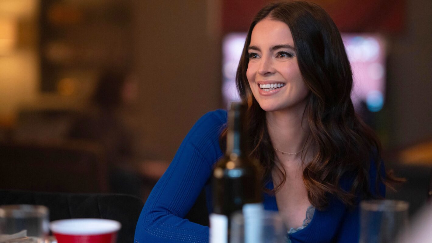 Katherine Hughes as Molly on 'Tell Me Lies'