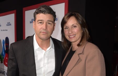 Kyle Chandler and wife Kathryn attends the premiere of New Line Cinema and Warner Bros. Pictures' 