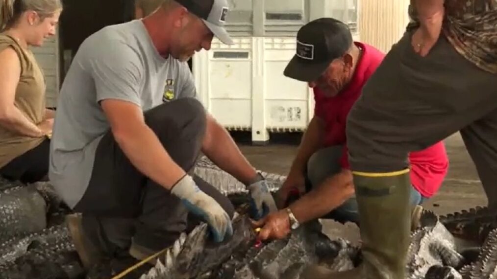 ‘Swamp People’: Troy Landry &amp; Son Jacob Raise Gator Catching Stakes With Bet