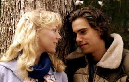 ICE CASTLES, Lynn-Holly Johnson, Robby Benson, 1978