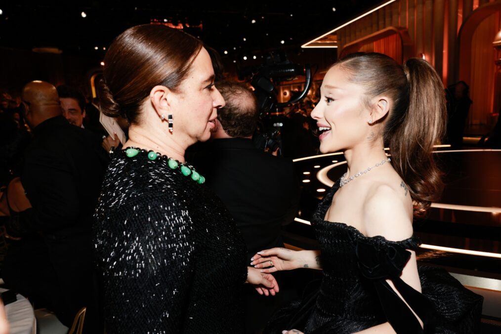 Maya Rudolph and Ariana Grande at the 83RD ANNUAL GOLDEN GLOBES®, airing live from the Beverly Hilton in Beverly Hills, California on Sunday, January 11, 2026 at 8 PM ET/5 PM PT, on CBS and streaming on Paramount+. Photo: Francis Specker/CBS ©2026 CBS Broadcasting, Inc. All Rights Reserved.