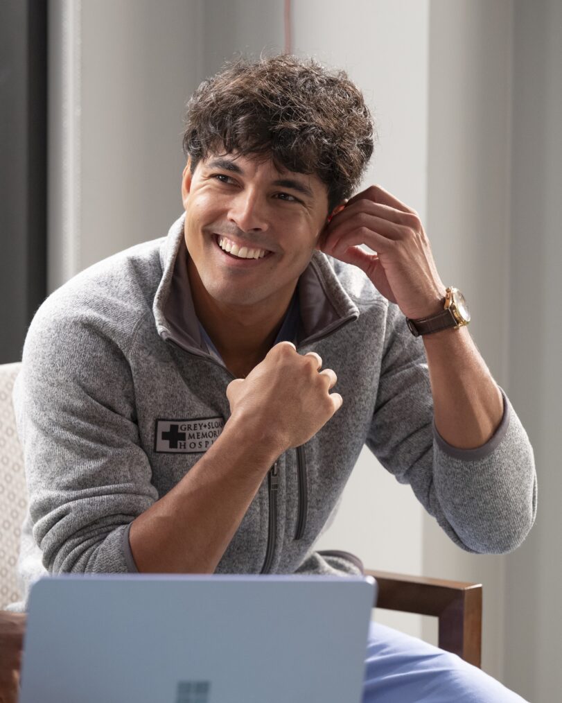 GREY’S ANATOMY - “Skyfall” - Winston and Ben fight to save Jo’s life, while Teddy supports Link. Owen and Jules battle to save a young man, and Lucas forms an unexpected bond with a patient. THURSDAY, JAN. 8 (10:00-11:00 p.m. EST) on ABC. (Disney/Anne Marie Fox) NIKO TERHO