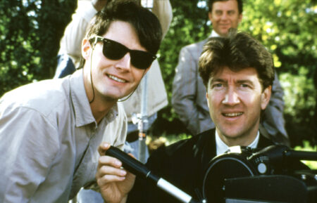 Actor KYLE MacLACHLAN and director DAVID LYNCH during production of BLUE VELVET, 1986