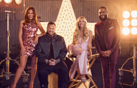 Star Search Season 01. L to R: Chrissy Teigen, Jelly Roll, Sarah Michelle Gellar, Anthony Anderson in Star Search Season 01. Cr. Matt Sayles/Netflix © 2025