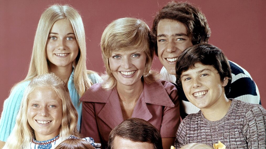 Barry Williams Compares Dating ‘Brady Bunch’ Costar Maureen McCormick to ‘Love Island’