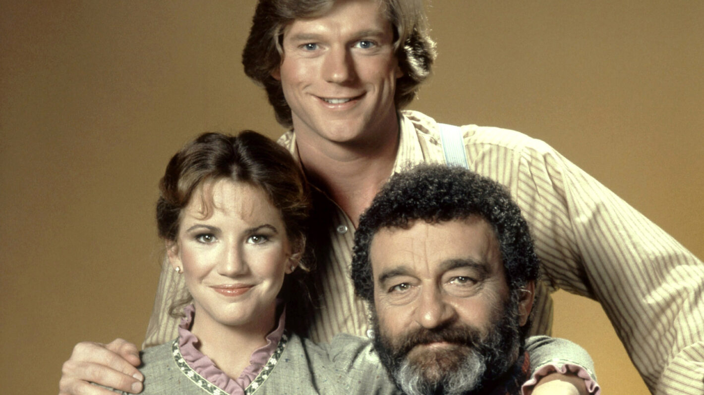 Melissa Gilbert, Dean Butler, Victor French in 'Little House on the Prairie'