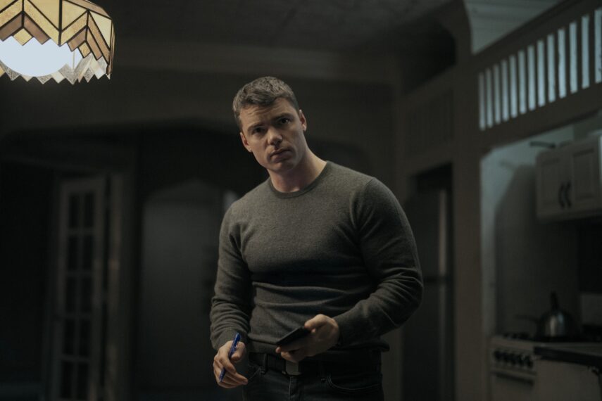 The Night Agent. Gabriel Basso as Peter Sutherland in episode 305 of The Night Agent. Cr. Christopher Saunders/Netflix © 2026