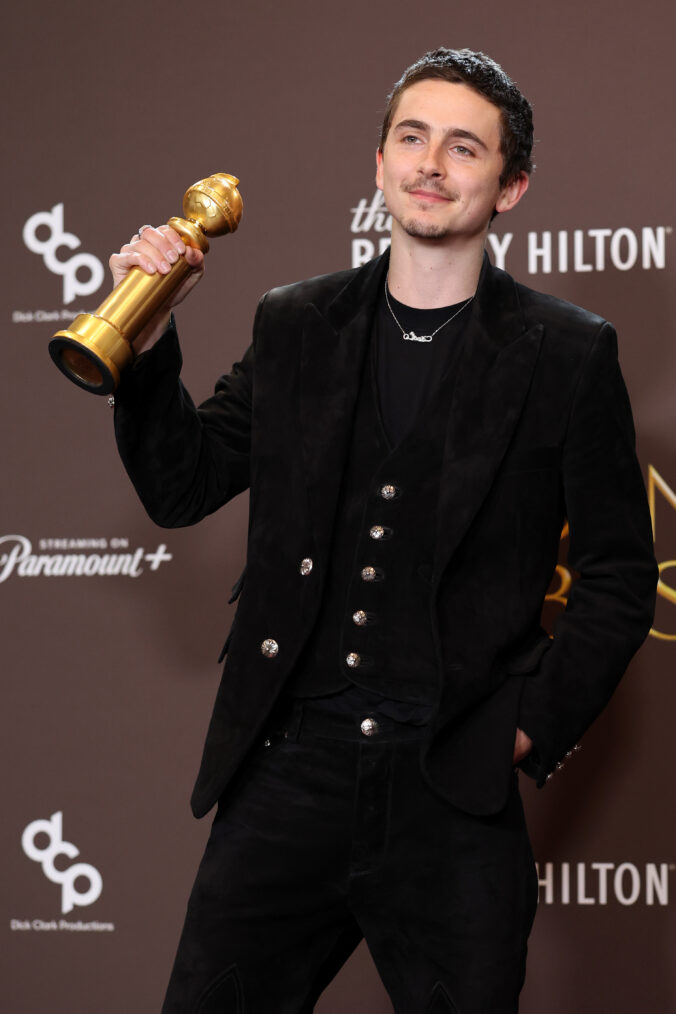 BEVERLY HILLS, CALIFORNIA - JANUARY 11: (FOR EDITORIAL USE ONLY) Timothée Chalamet, winner of the Best Performance by a Male Actor in a Motion Picture – Musical or Comedy Award for 