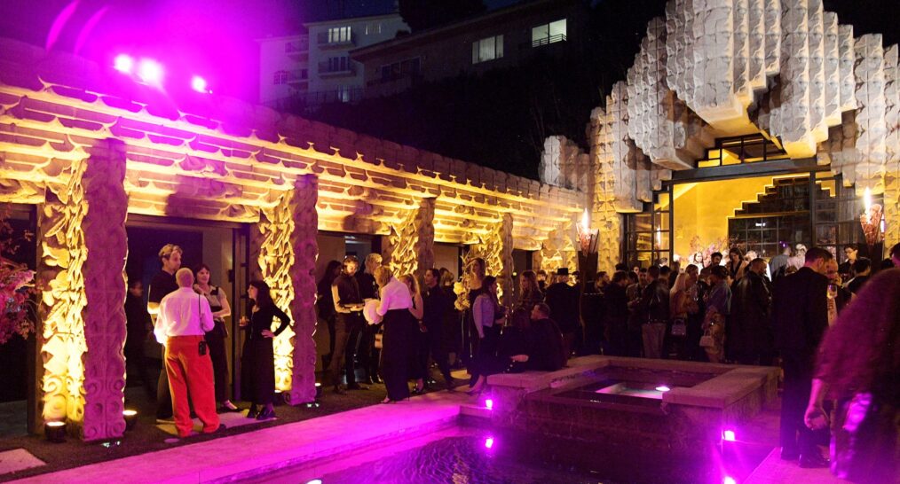 LOS ANGELES, CALIFORNIA - OCTOBER 12: Guests are seen as Neiman Marcus Welcomes Schiaparelli's Daniel Roseberry to Los Angeles at John Sowden House on October 12, 2023 in Los Angeles, California. (Photo by Charley Gallay/Getty Images for Neiman Marcus)