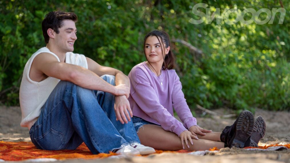 Asher Angel &amp; Paris Berelc’s ‘Kissing Is the Easy Part’ Premiere Date and First Photos Revealed