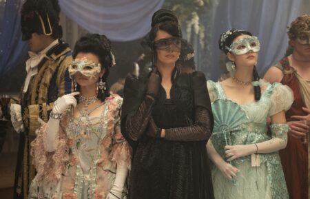 Michelle Mao as Rosamund Li, Katie Leung as Lady Araminta Gao, Isabella Wei as Posy Li in episode 401 of Bridgerton.