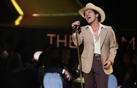 LOS ANGELES, CALIFORNIA - FEBRUARY 02: Bruno Mars performs onstage during the 67th Annual GRAMMY Awards at Crypto.com Arena on February 02, 2025 in Los Angeles, Californi