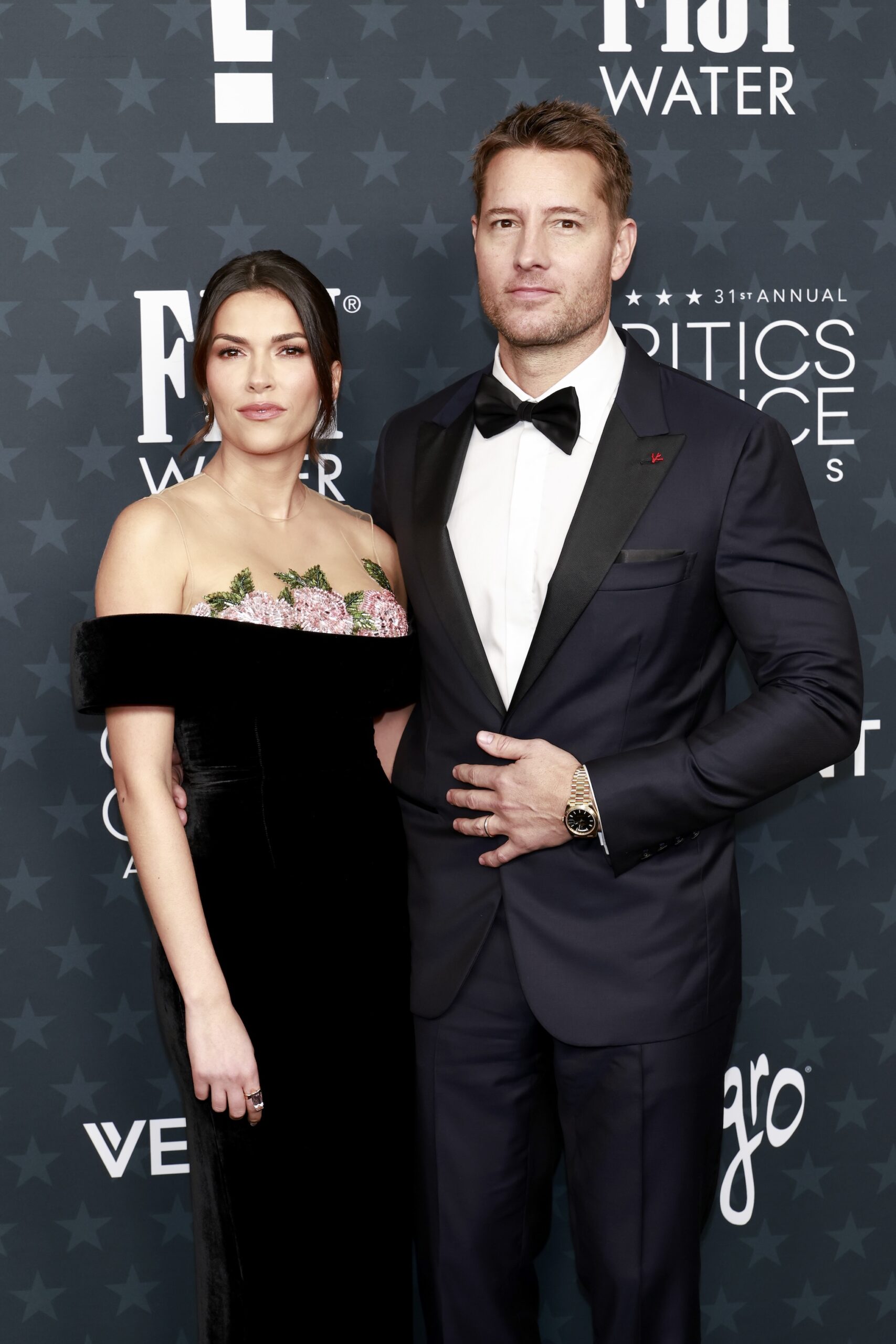 Sofia Pernas and Justin Hartley attend the 31st Annual Critics Choice Awards at Barker Hangar on January 04, 2026 in Santa Monica, California.