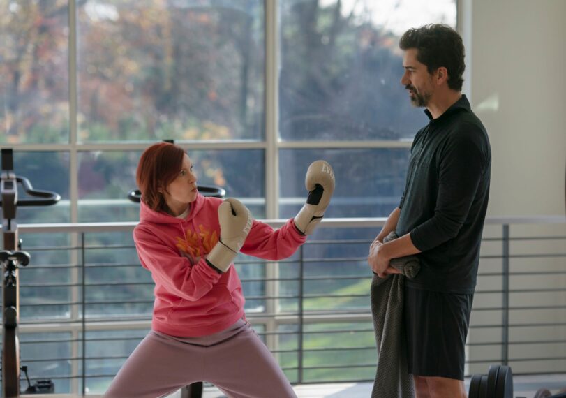 Carrie Preston and Hamish Linklater in 'Elsbeth' Season 3 Episode 11