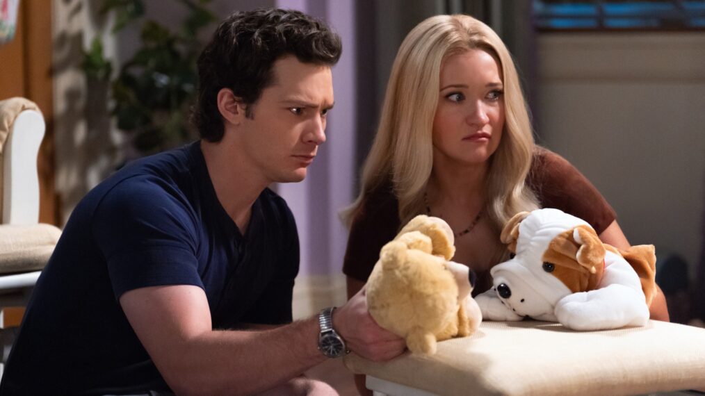 Montana Jordan and Emily Osment in 'Georgie & Mandy's First Marriage'