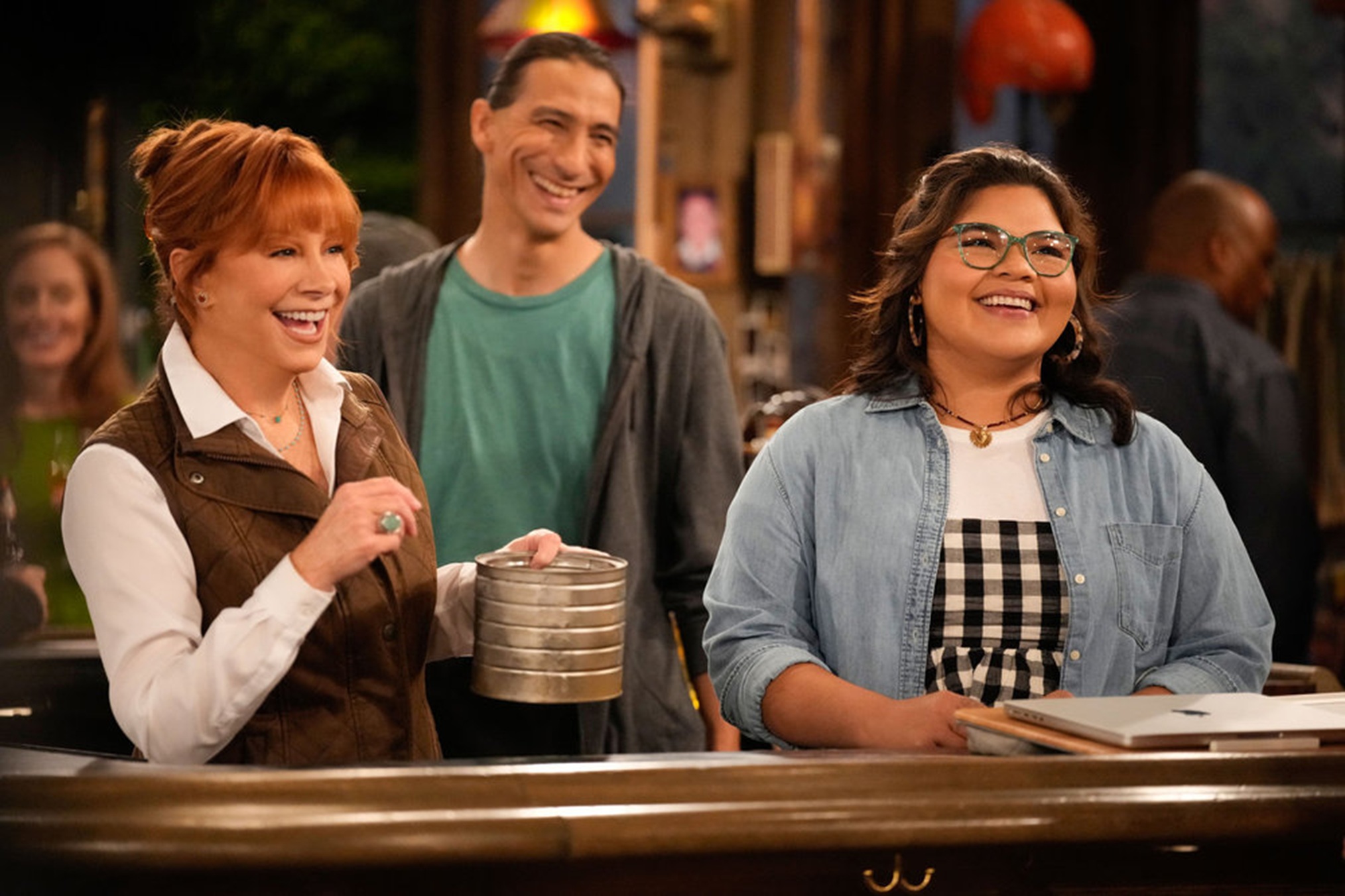 Reba McEntire, Tokala Black Elk, and Belissa Escobedo in 'Happy's Place'