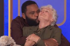 Anthony Anderson Gets Cozy With Glenn Close on 'Hollywood Squares' (Video)