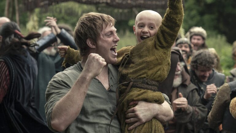 Peter Claffey as Dunk and Dexter Sol Ansell as Egg in 'A Knight of the Seven Kingdoms'