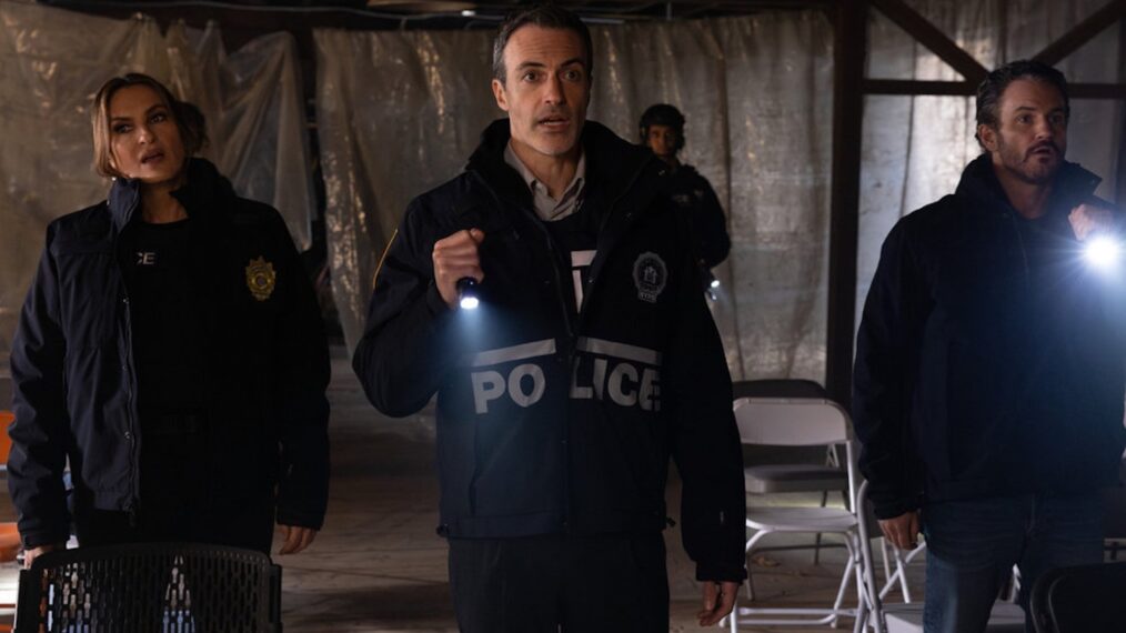 Mariska Hargitay as Capt. Olivia Benson, Reid Scott as Detective Vincent Riley, Kevin Kane as Det. Terry Bruno — 'Law & Order' Crossover Episode With 'SVU' 