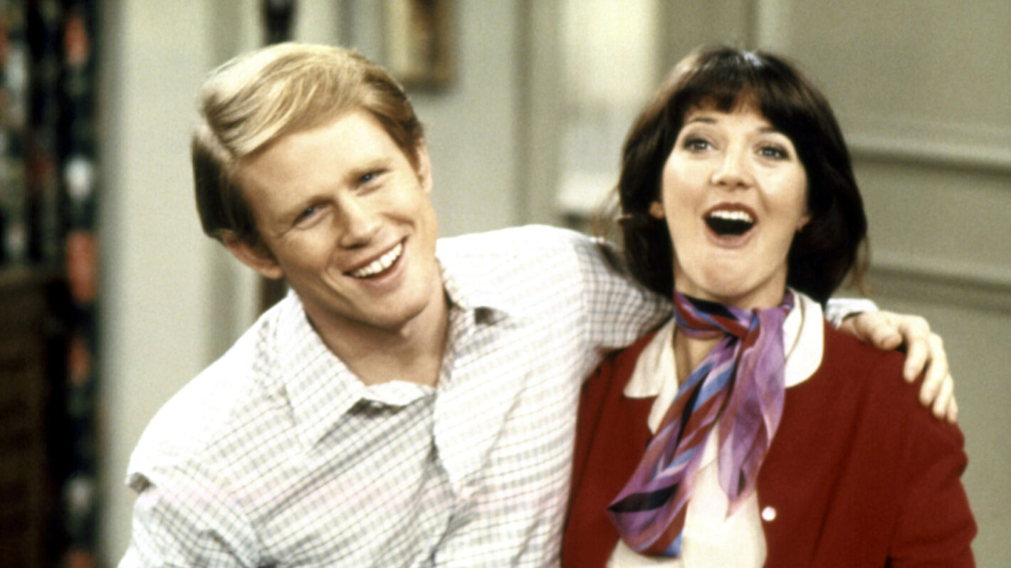 HAPPY DAYS, from left: Ron Howard, Lynda Goodfriend, 1974-84.