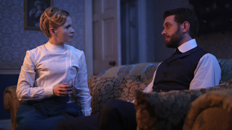 Alexander Blake (Tom Durant-Pritchard), Eliza Scarlet (Kate Phillips) in 'Miss Scarlet' Season 6 Episode 1
