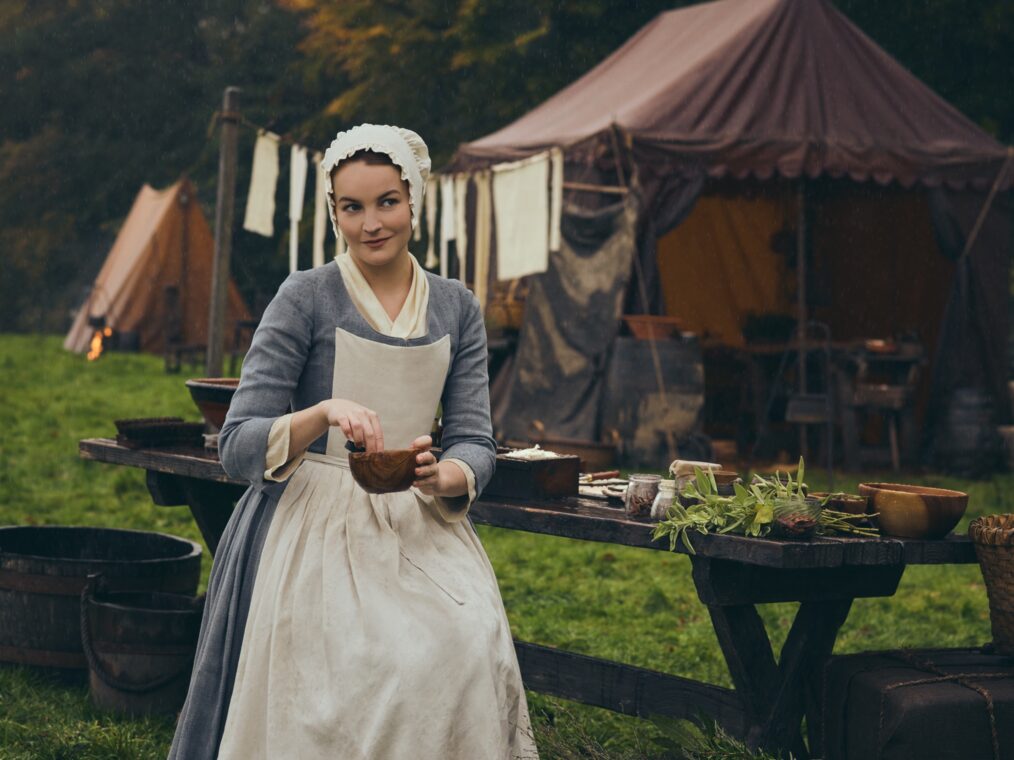 Izzy Meikle-Small from 'Outlander'