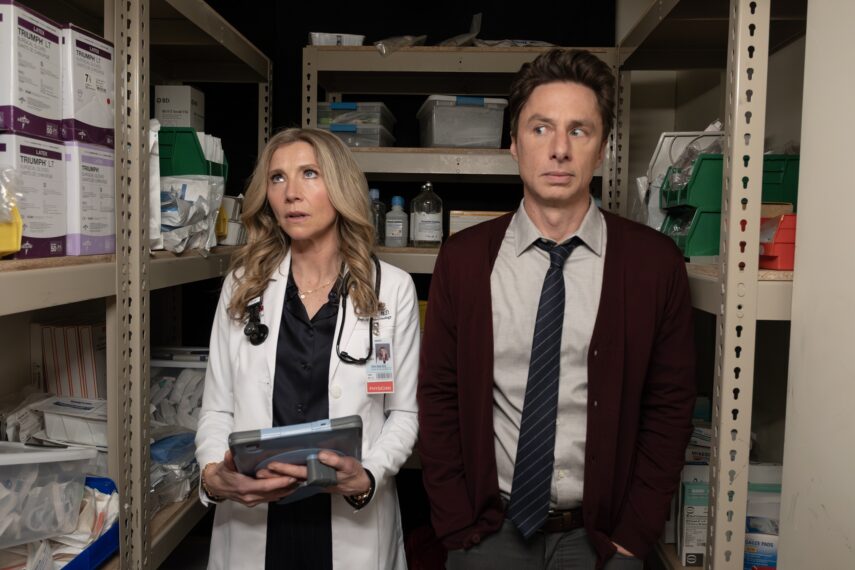 Sarah Chalke and Zach Braff in 'Scrubs'