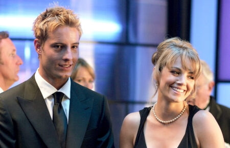 Justin Hartley as Oliver Queen and Erica Durance as Lois Lane in 'Smallville'